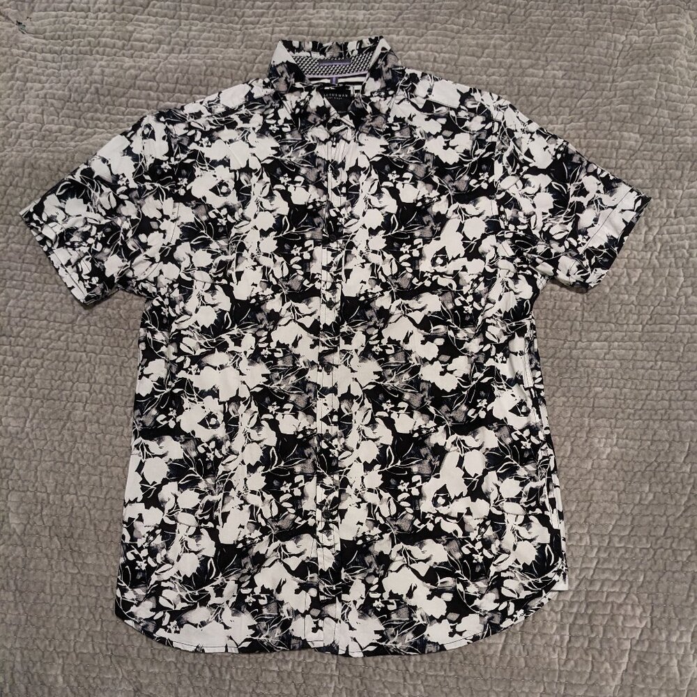 Cactus Man men's Small black white floral pattern short-sleeve button-up shirt